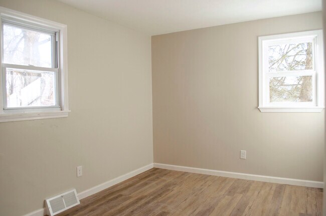 Bedroom 1 - 110 Range Hill Dr