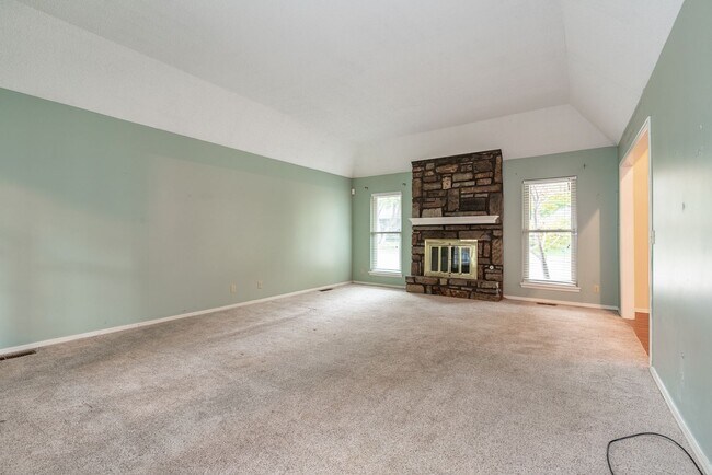 Building Photo - 7236 E 65th St