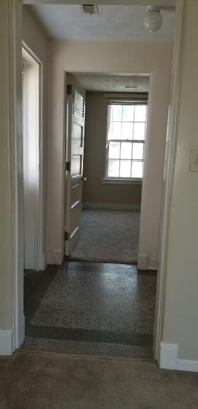 Building Photo - 800 5th St