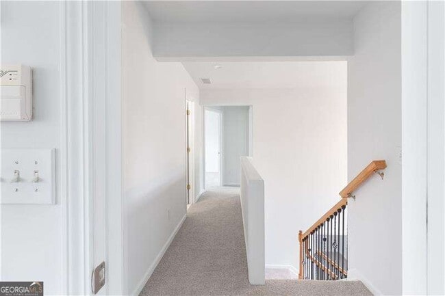 Building Photo - 4987 Rustic Canyon Dr