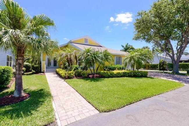 Building Photo - 4031 NE Breakwater Dr