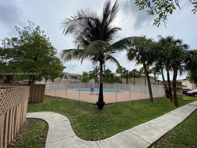 Building Photo - 4170 NW 79th Ave