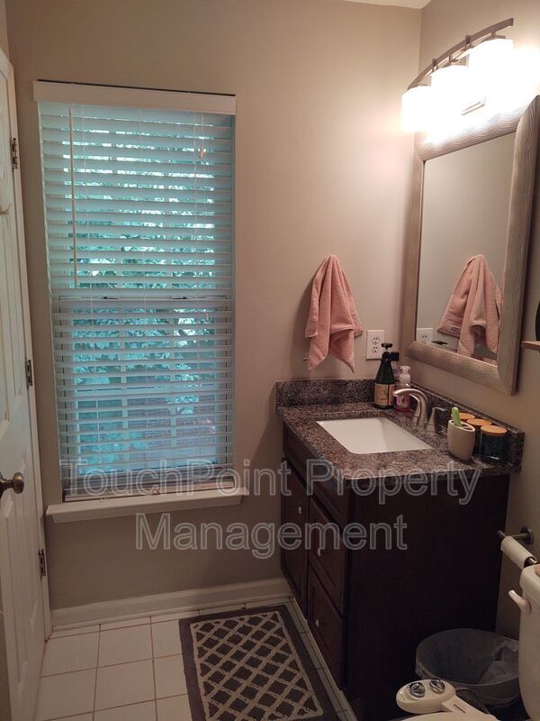 Building Photo - 3043 Uxbridge Woods Ct