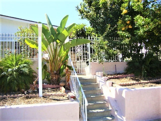 Building Photo - 2759 College Blvd