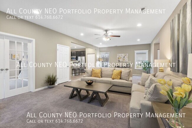 Building Photo - P1481 Channel Pl