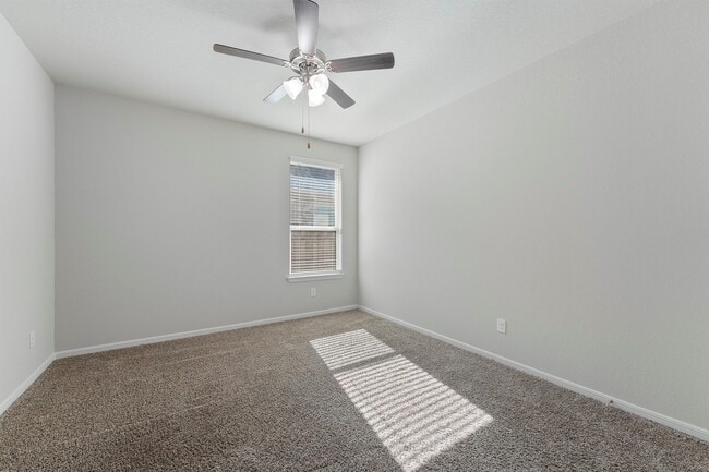 Building Photo - 12043 Talmadge Reach Dr