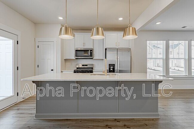 Building Photo - 451 Hazelcote Rd