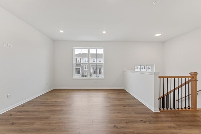 Building Photo - 14934 Dyer Ln