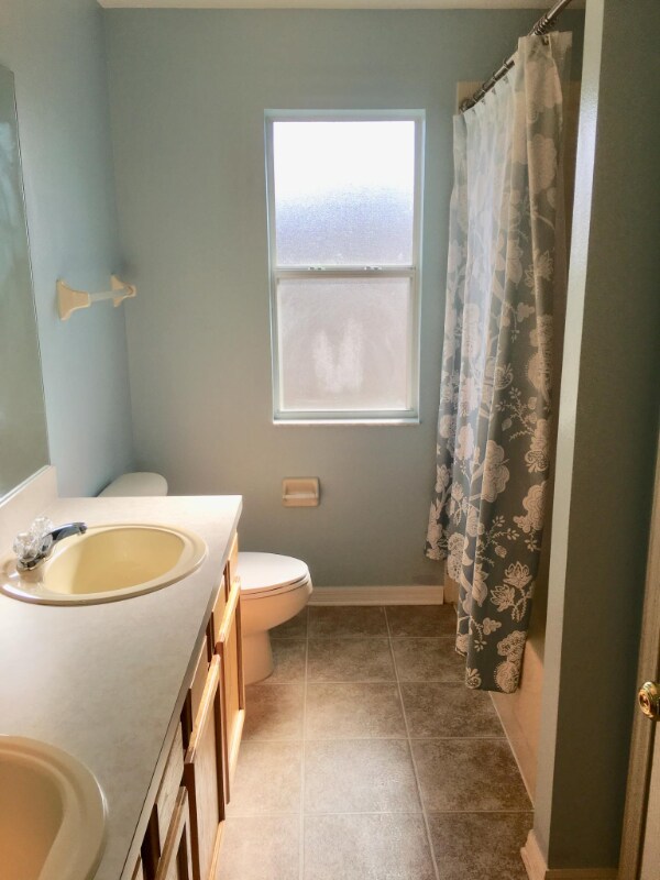 Building Photo - 8055 Spirit Ct