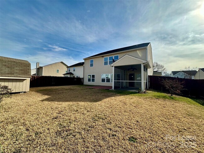 Building Photo - 2415 Impatien Drive