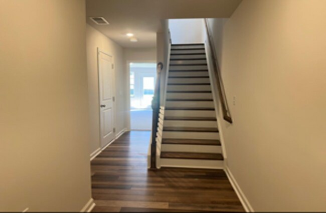 Building Photo - 2625 Chert Ln