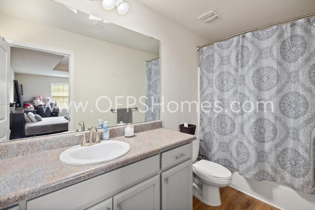 Building Photo - 5176 Carmell Ridge Cir
