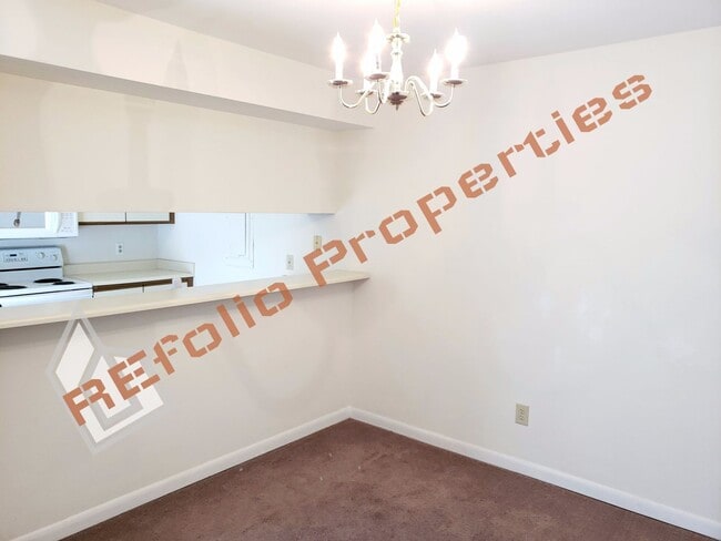 Building Photo - 143 Brookberry Cir