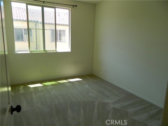 Building Photo - 2845 E Berry Loop Privado