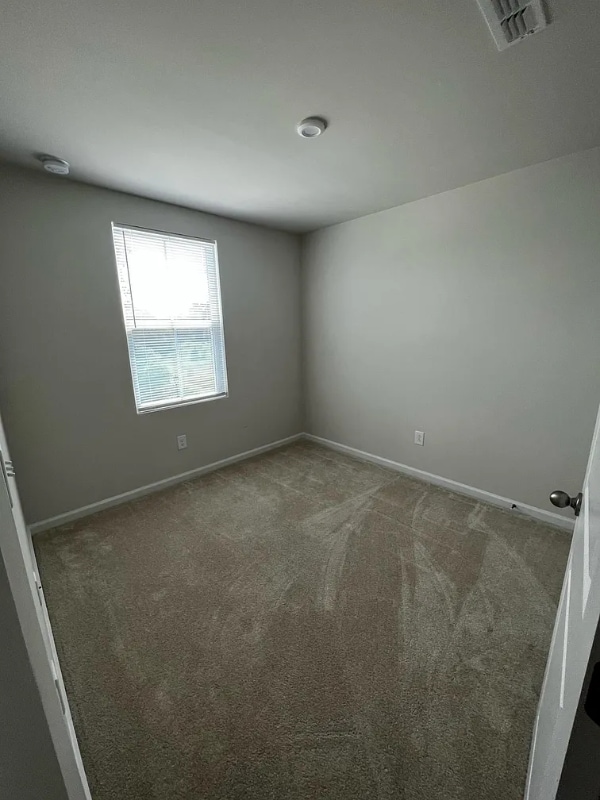 Building Photo - 104 Verdant Leaf Wy