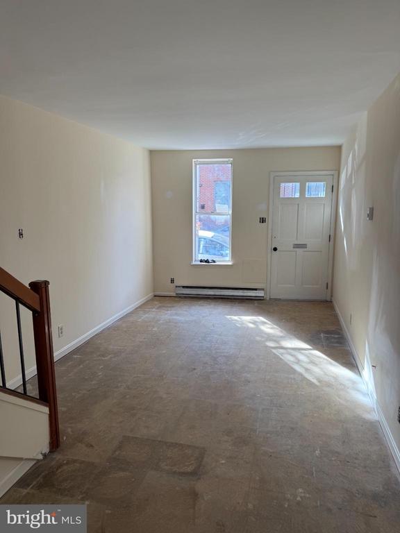 Building Photo - 48 W West St