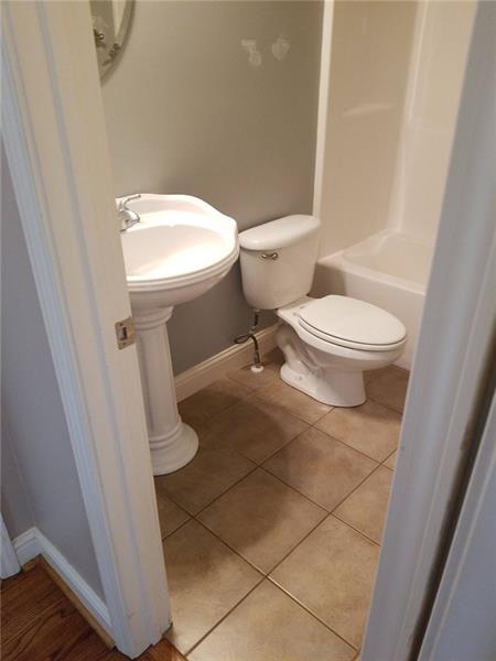 Building Photo - 2088 Towne Mill Ave