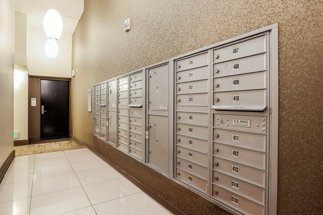 Building Photo - 16 Jessie St