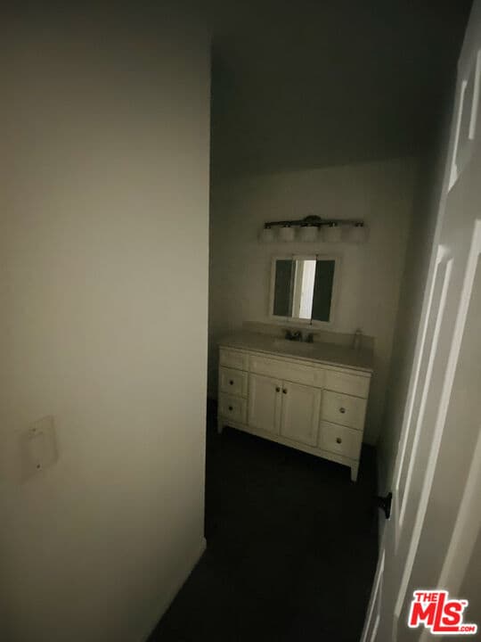 Building Photo - 8725 Beckenham Ln