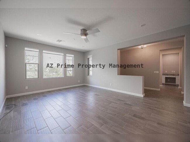 Building Photo - 10046 E Bell Rd