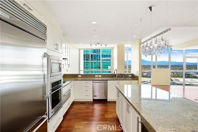 Building Photo - 3131 Michelson Dr