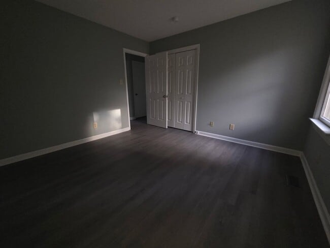 Building Photo - 502 N Audubon Ave