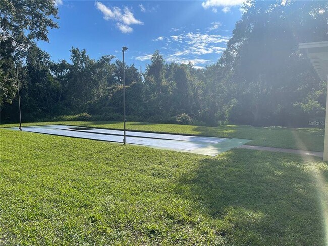 Building Photo - 2690 Coral Landings Blvd