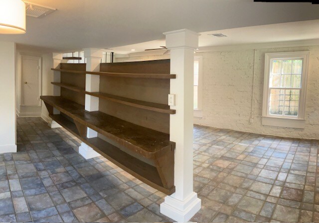 Building Photo - 1302 Soniat St