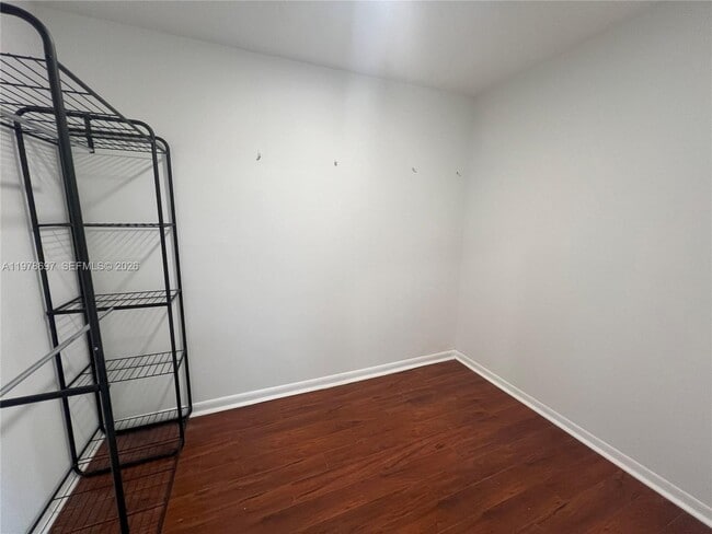 Building Photo - 6435 SW 116th Pl