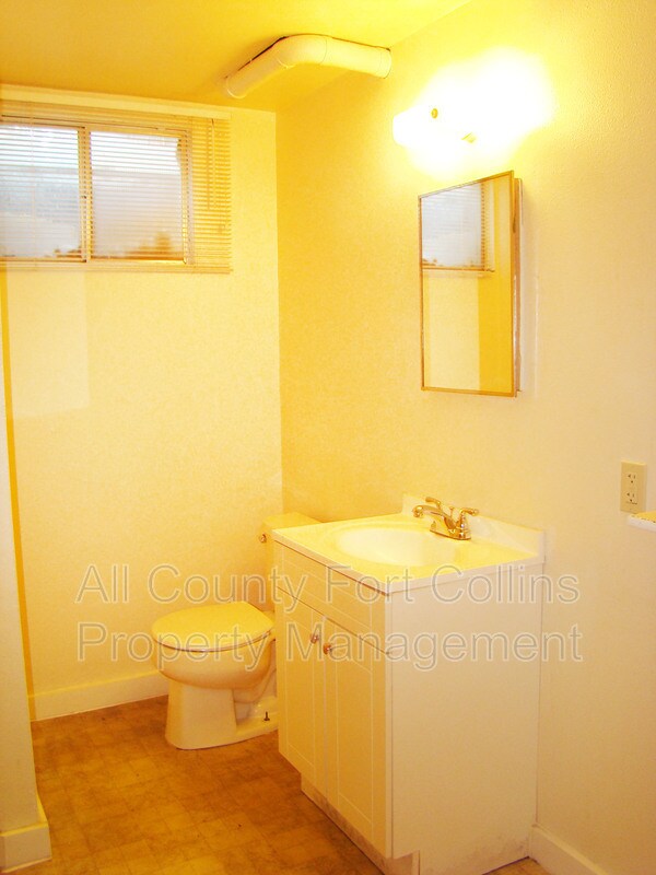 Building Photo - 1504 Brentwood Dr