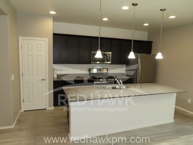 Building Photo - Charming Two Bedroom, Two Bathroom Mesa Re...