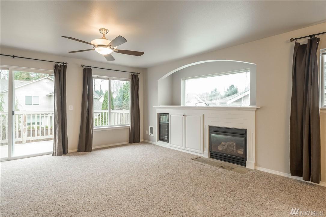 Building Photo - 2201 192nd St SE