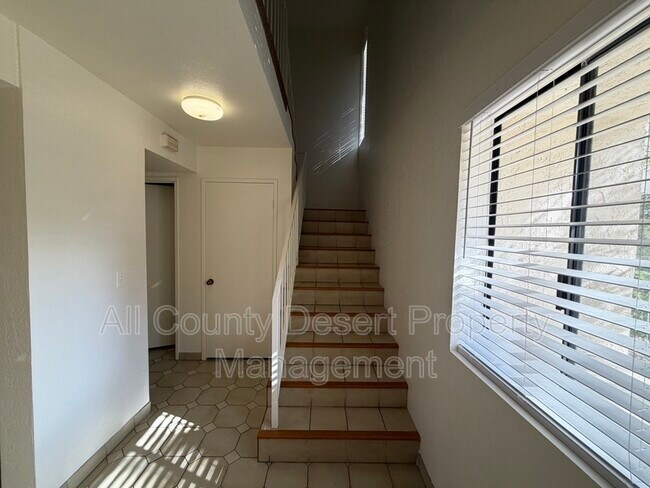 Building Photo - 73340 Shadow Mountain Dr