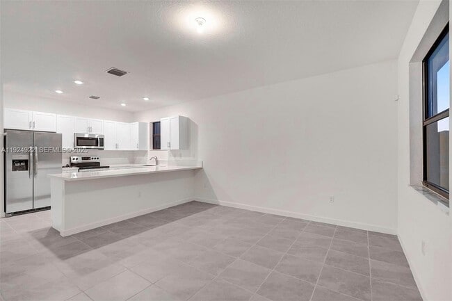 Building Photo - 13405 SW 285th St