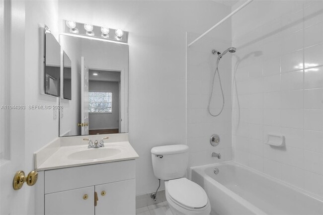 Building Photo - 5670 NW 116th Ave