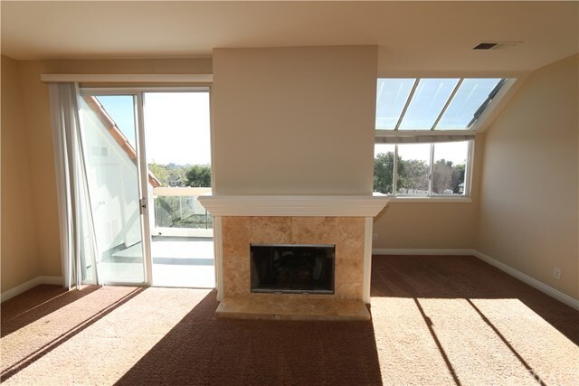 Building Photo - 66 Terra Vista