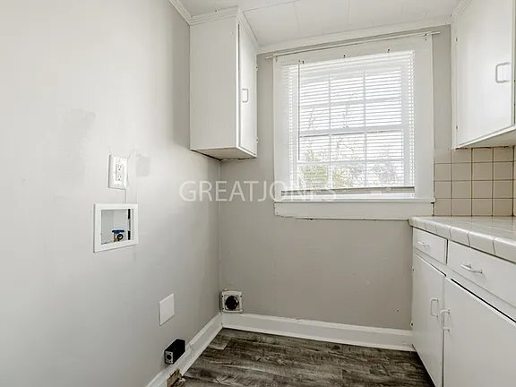 Building Photo - 1235 Roberts St