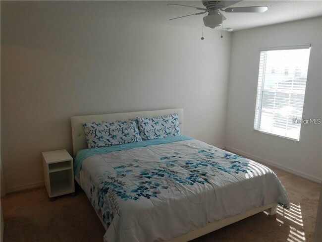 Building Photo - 2929 Sunstone Dr