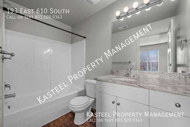 Building Photo - 193 610 S