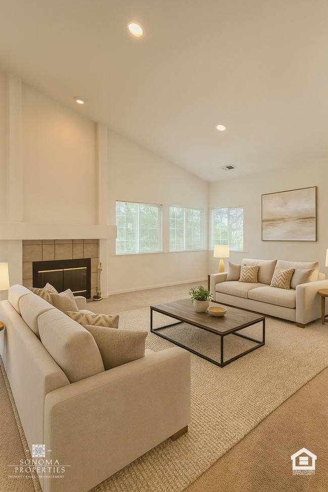 Building Photo - 4BD/3BA House in Agua Caliente!