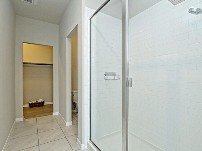 Building Photo - 6917 Ranchito Dr