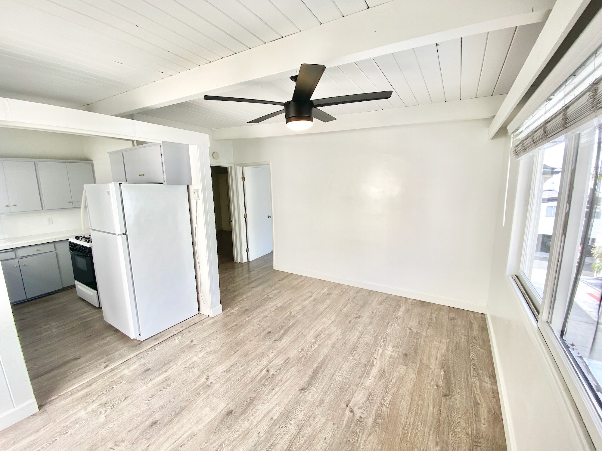 Building Photo - 121 Rosecrans Pl