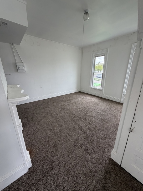 Building Photo - 262 Selma Rd