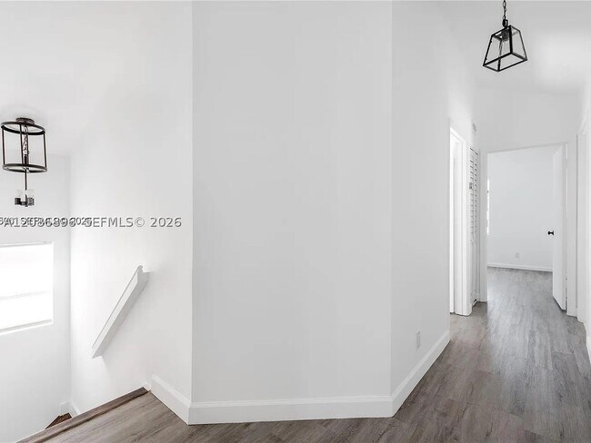 Building Photo - 5800 Rambler Rose Way