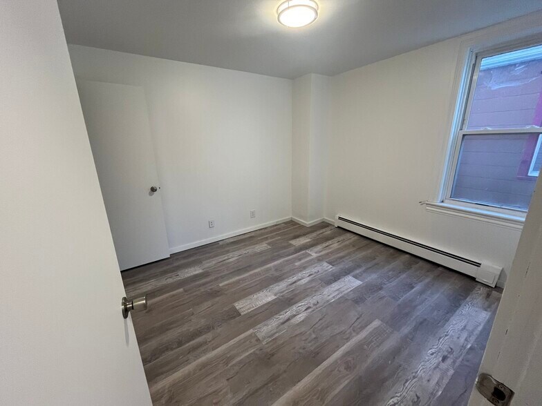 Bedroom 3 - 335 1st St