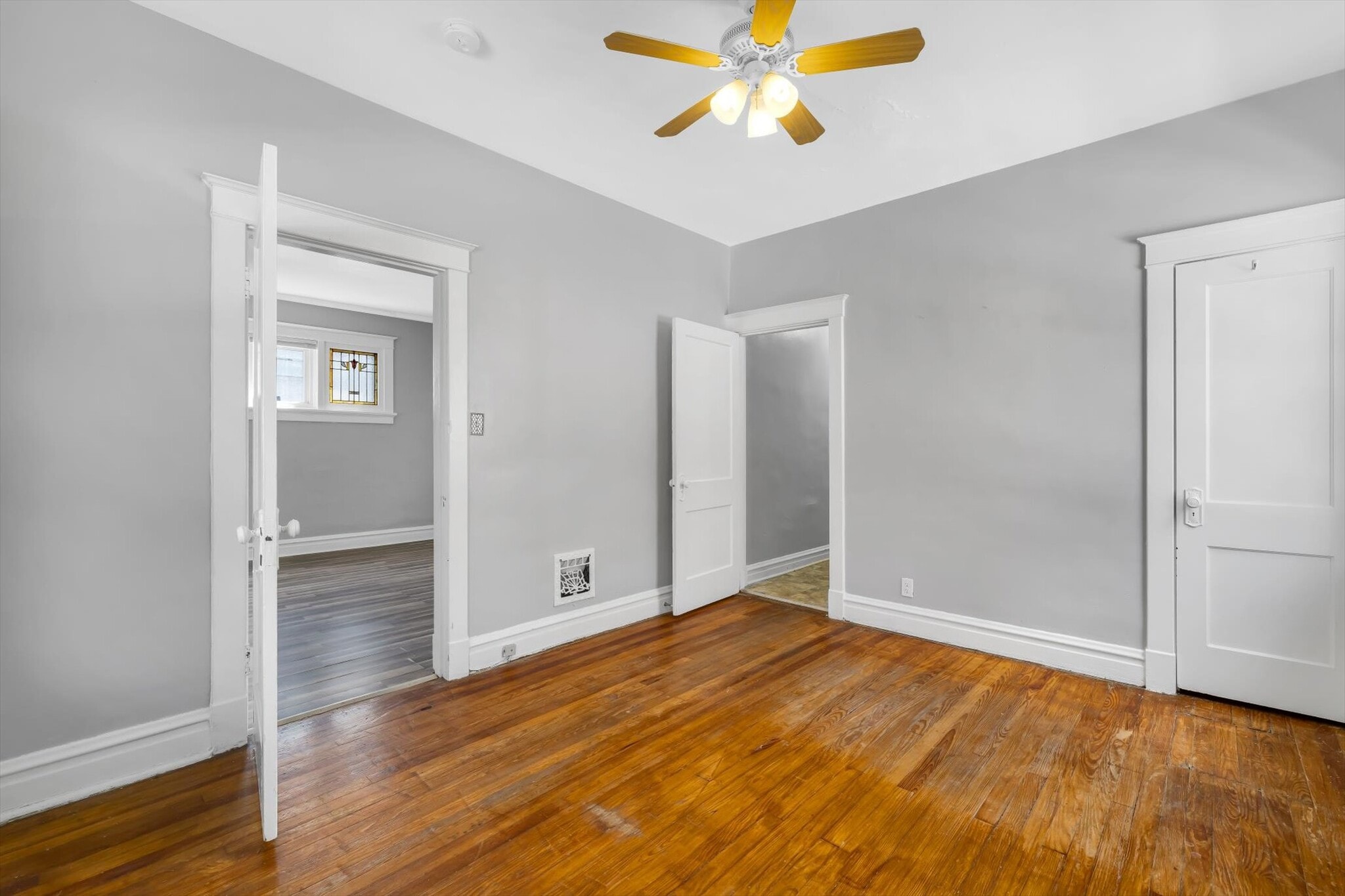 Building Photo - 1223 Gruner pl