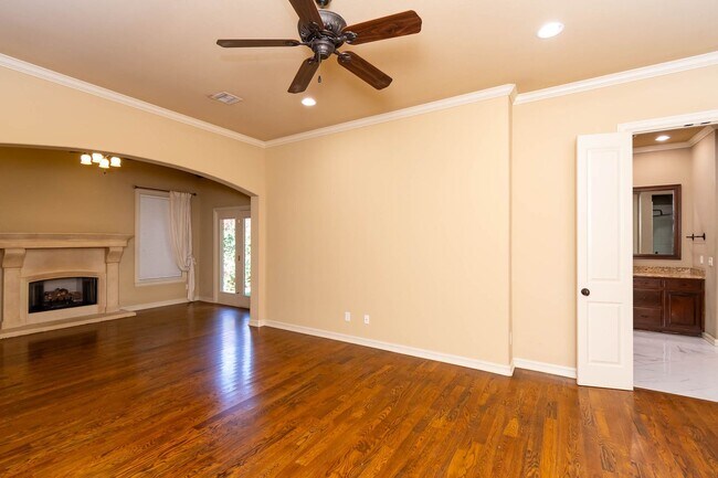 Building Photo - Rare lease opportunity in the exclusive ga...