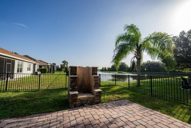 Building Photo - 7627 Stoney Hill Dr