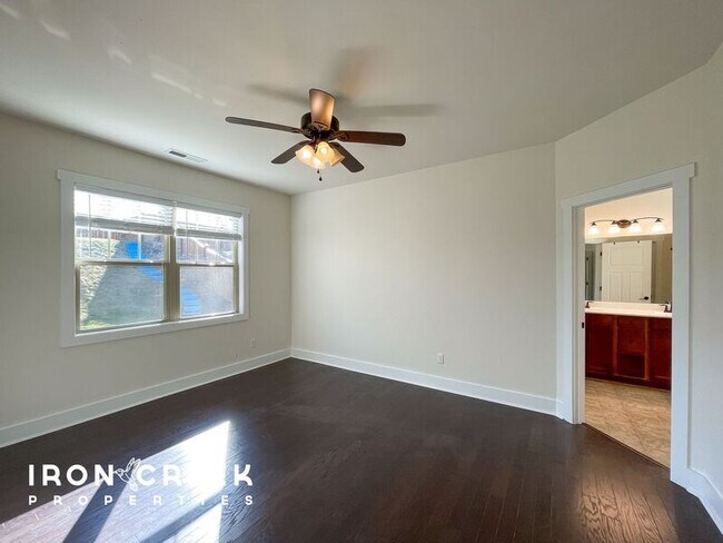 Building Photo - 24 Onteora Oaks Dr