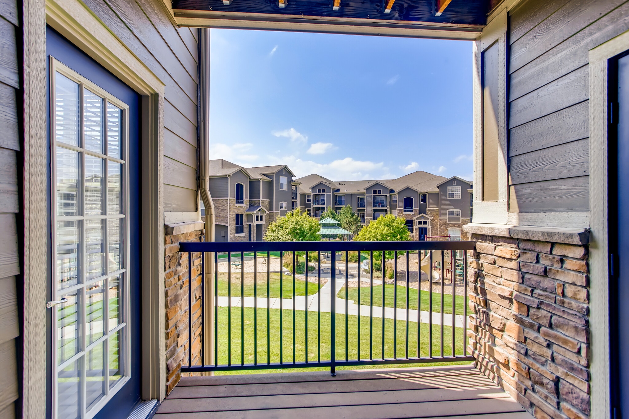 Building Photo - 1450 Blue Sky Way